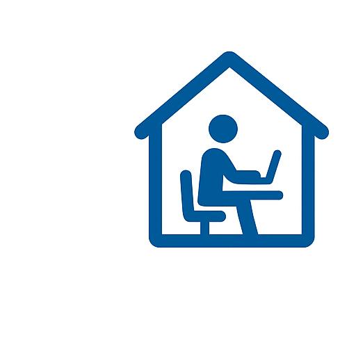 Eine stilisierte blaue Figur arbeitet am Computer in einem Hausumriss